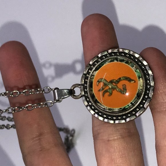 19 1/2" Orange Browning Necklace - Picture 3 of 4